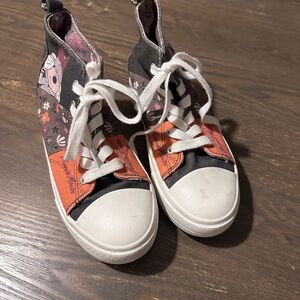 Disney Kids high top, platform, canvas girls sneakers. Size 4